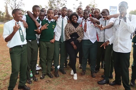 3P class 2025 with class teacher Md. Gladys